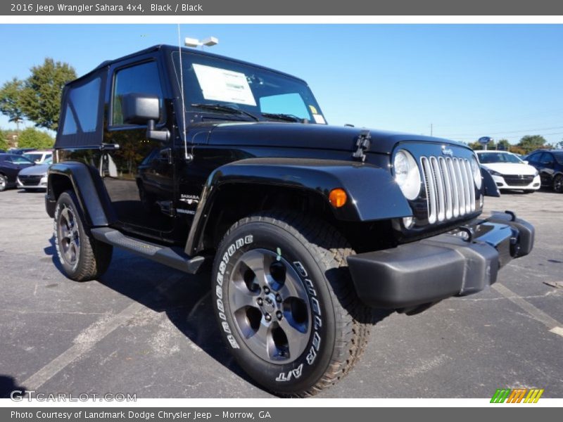 Front 3/4 View of 2016 Wrangler Sahara 4x4