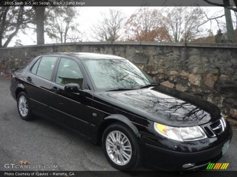 Black / Sand Beige 2005 Saab 9-5 Arc Sedan