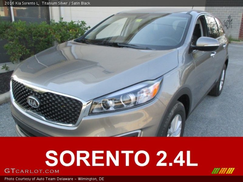 Titanium Silver / Satin Black 2016 Kia Sorento L
