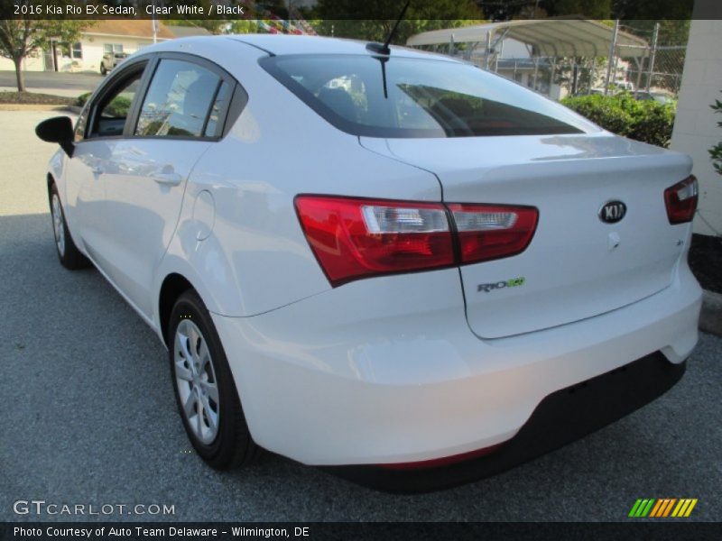 Clear White / Black 2016 Kia Rio EX Sedan