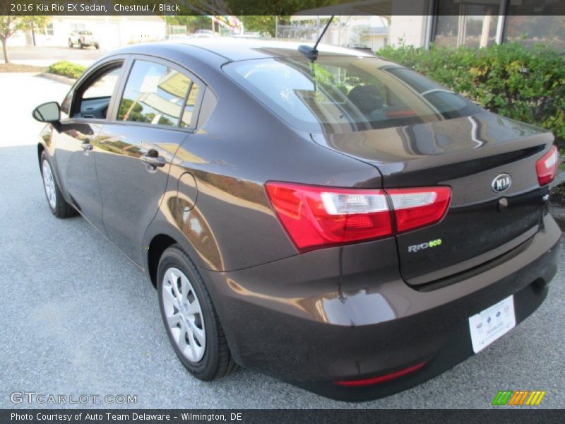 Chestnut / Black 2016 Kia Rio EX Sedan