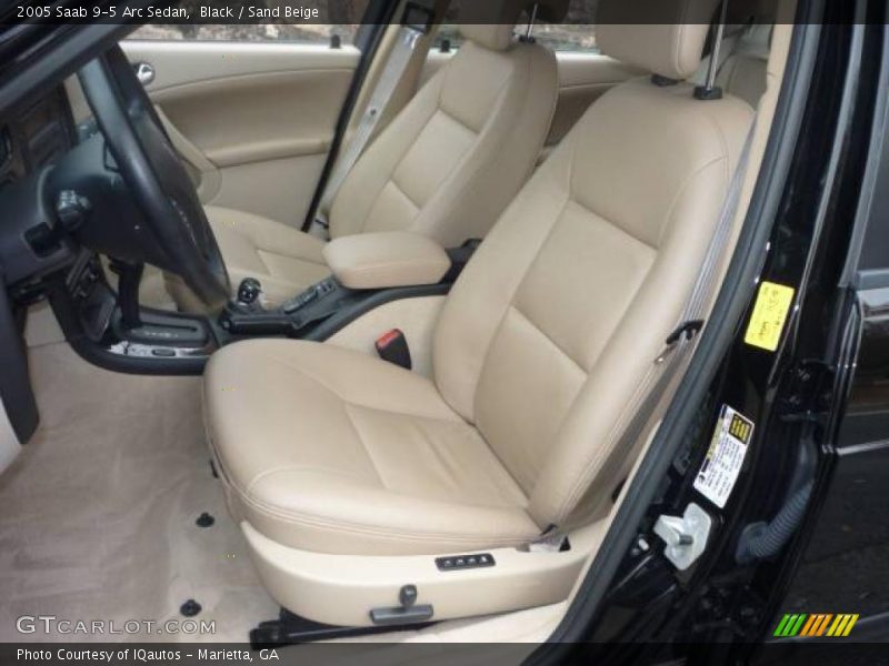 Black / Sand Beige 2005 Saab 9-5 Arc Sedan
