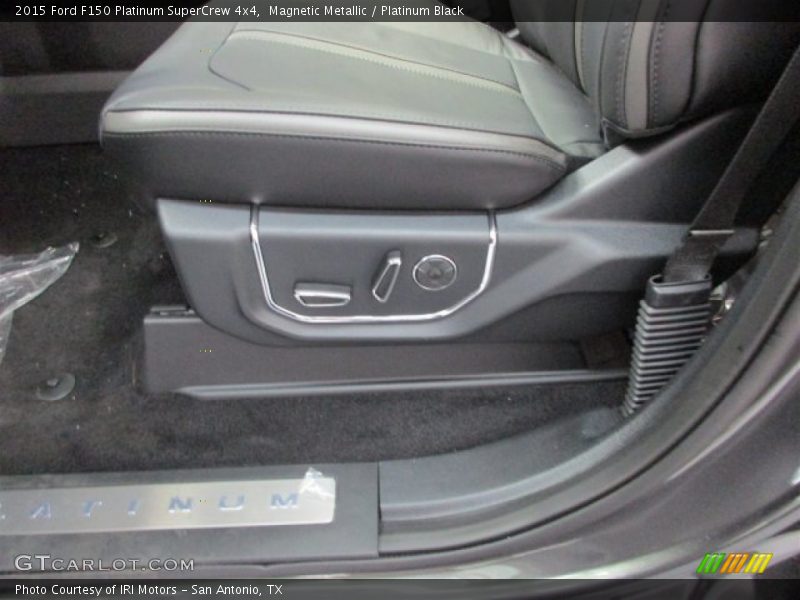 Magnetic Metallic / Platinum Black 2015 Ford F150 Platinum SuperCrew 4x4