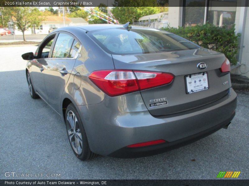 Graphite Steel / Black 2016 Kia Forte EX Sedan