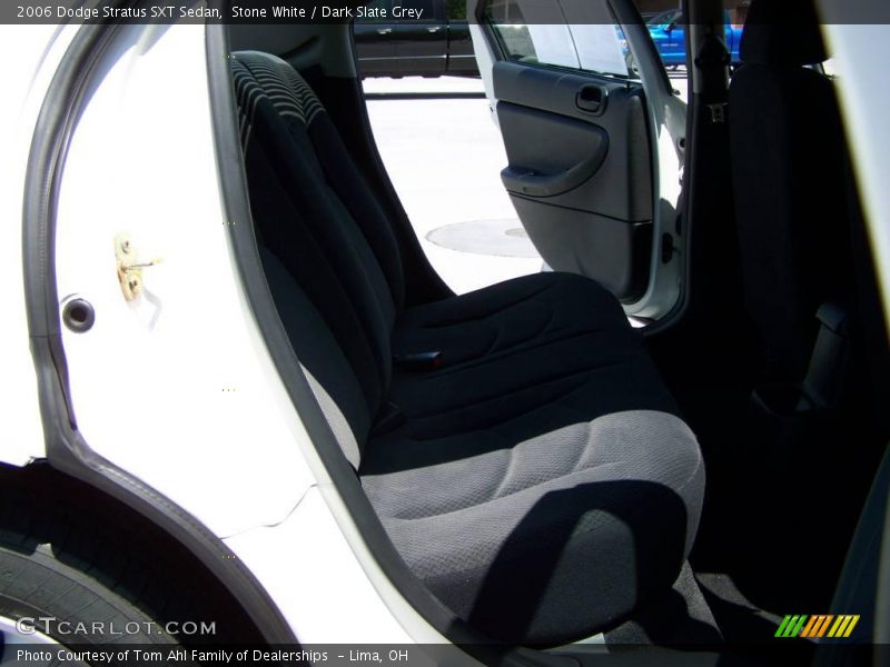 Stone White / Dark Slate Grey 2006 Dodge Stratus SXT Sedan