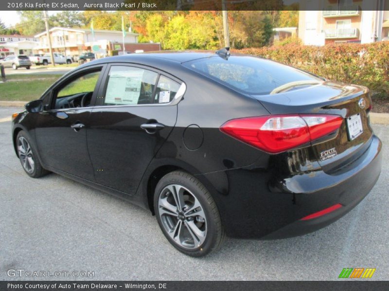 Aurora Black Pearl / Black 2016 Kia Forte EX Sedan
