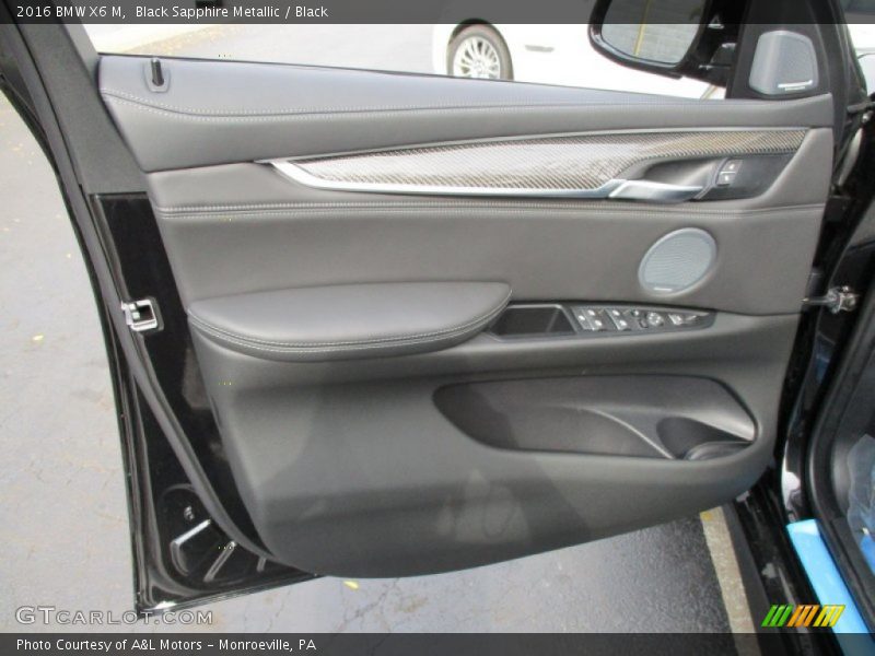 Black Sapphire Metallic / Black 2016 BMW X6 M