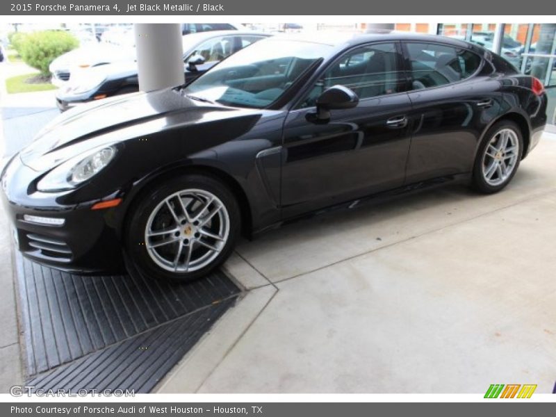 Jet Black Metallic / Black 2015 Porsche Panamera 4
