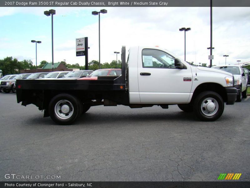 Bright White / Medium Slate Gray 2007 Dodge Ram 3500 ST Regular Cab Dually Chassis