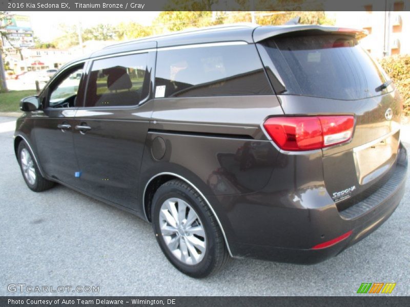  2016 Sedona EX Titanium Bronze