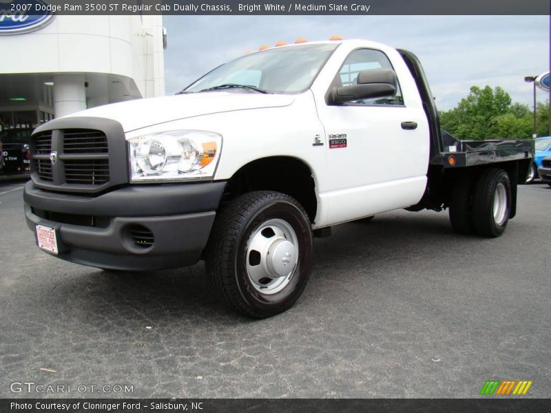 Bright White / Medium Slate Gray 2007 Dodge Ram 3500 ST Regular Cab Dually Chassis