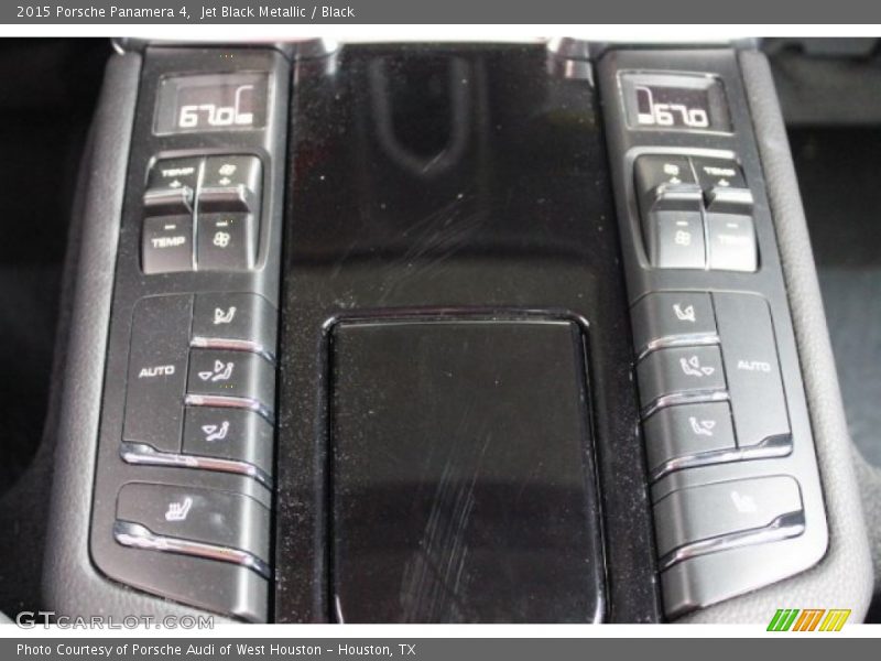 Jet Black Metallic / Black 2015 Porsche Panamera 4