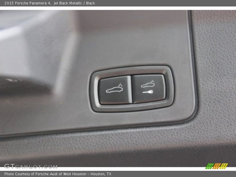 Jet Black Metallic / Black 2015 Porsche Panamera 4