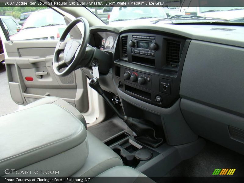 Bright White / Medium Slate Gray 2007 Dodge Ram 3500 ST Regular Cab Dually Chassis