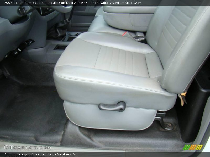 Bright White / Medium Slate Gray 2007 Dodge Ram 3500 ST Regular Cab Dually Chassis