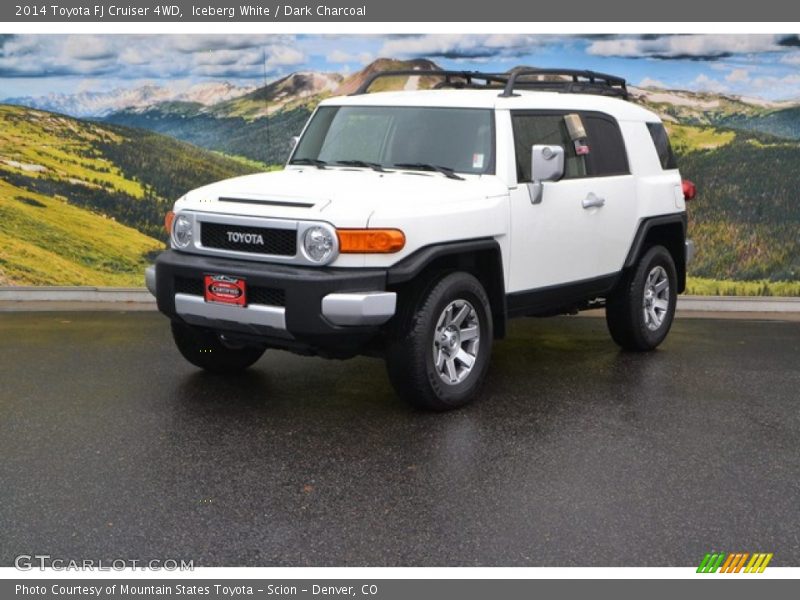 Iceberg White / Dark Charcoal 2014 Toyota FJ Cruiser 4WD