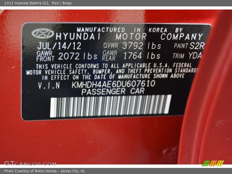 Red / Beige 2013 Hyundai Elantra GLS