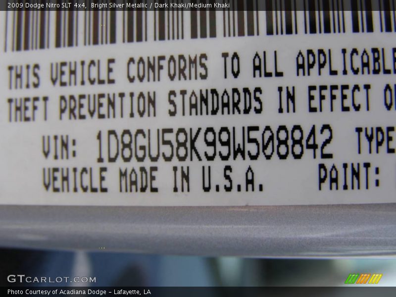 Bright Silver Metallic / Dark Khaki/Medium Khaki 2009 Dodge Nitro SLT 4x4