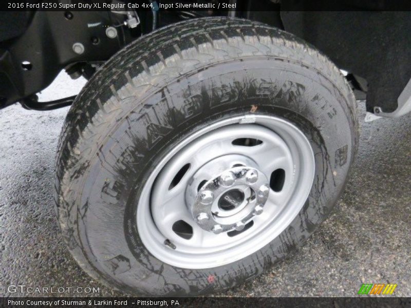 Ingot Silver Metallic / Steel 2016 Ford F250 Super Duty XL Regular Cab 4x4