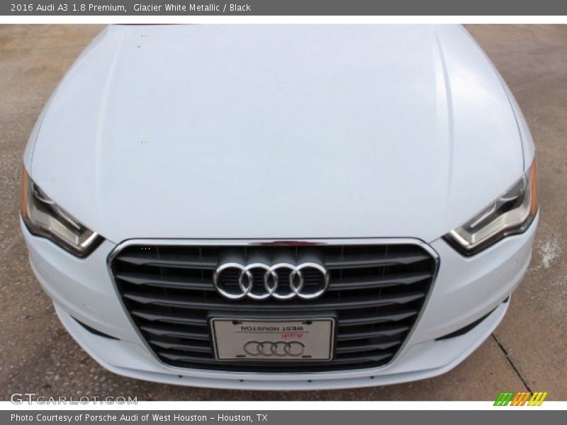 Glacier White Metallic / Black 2016 Audi A3 1.8 Premium