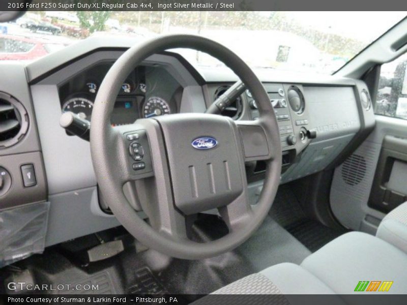 Dashboard of 2016 F250 Super Duty XL Regular Cab 4x4