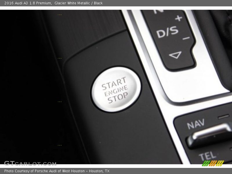 Glacier White Metallic / Black 2016 Audi A3 1.8 Premium