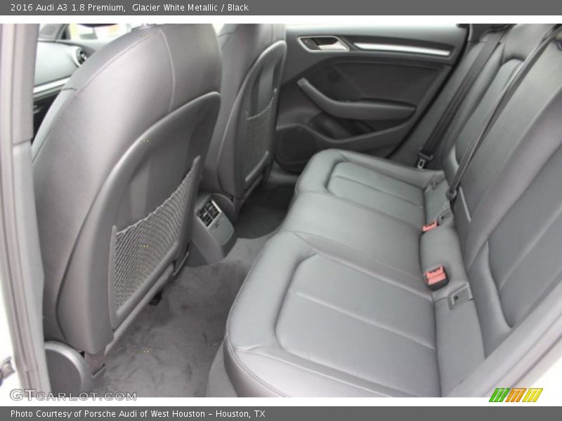 Glacier White Metallic / Black 2016 Audi A3 1.8 Premium