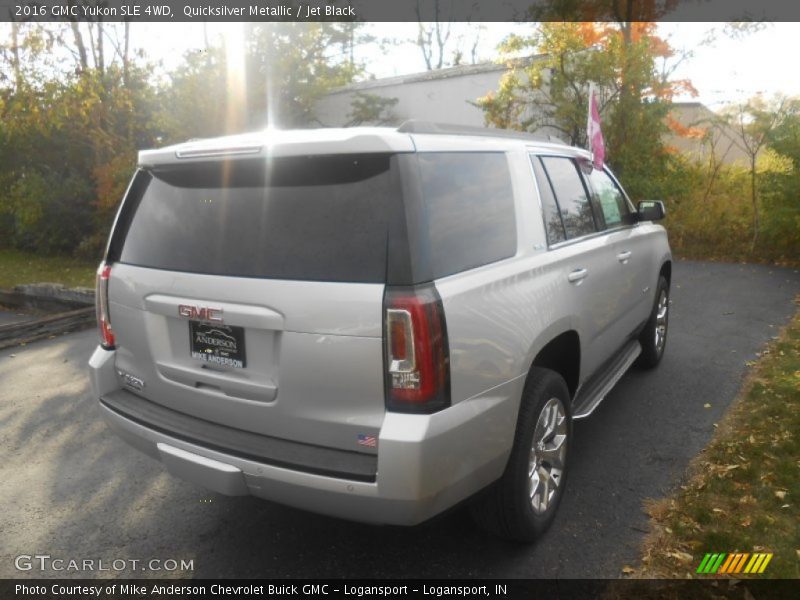 Quicksilver Metallic / Jet Black 2016 GMC Yukon SLE 4WD