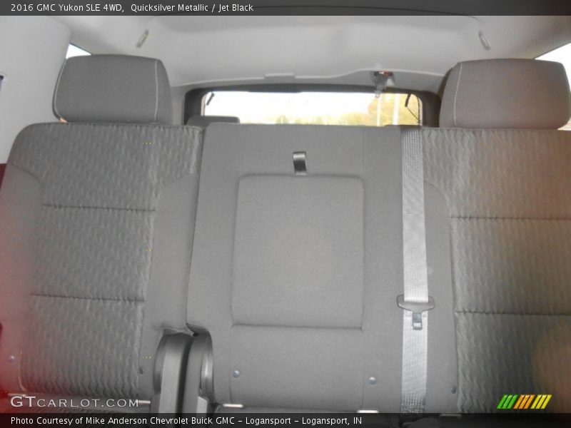Quicksilver Metallic / Jet Black 2016 GMC Yukon SLE 4WD