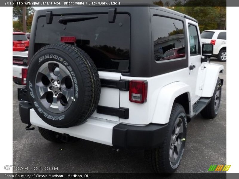 Bright White / Black/Dark Saddle 2016 Jeep Wrangler Sahara 4x4