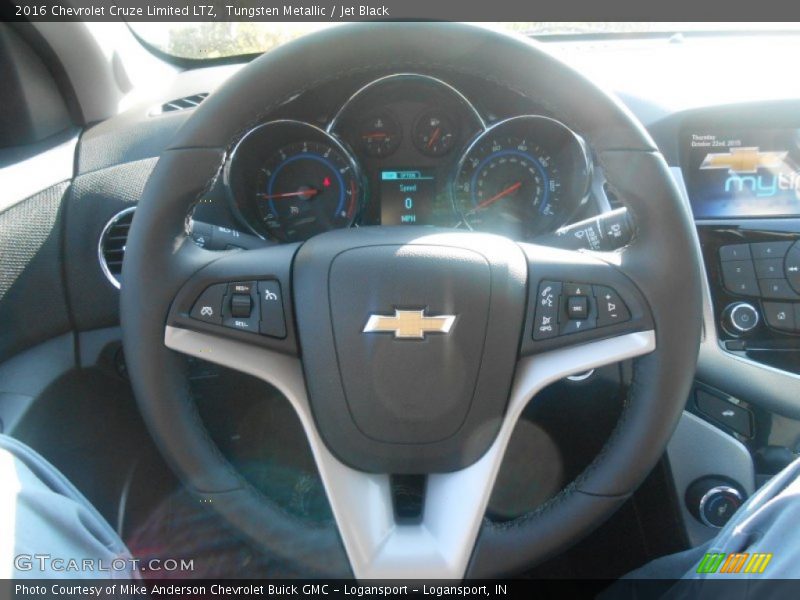 Tungsten Metallic / Jet Black 2016 Chevrolet Cruze Limited LTZ