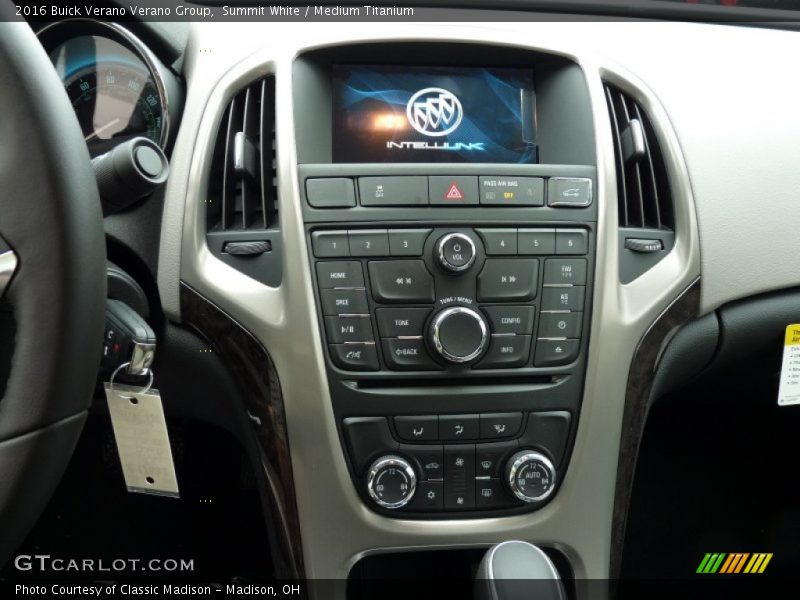 Summit White / Medium Titanium 2016 Buick Verano Verano Group