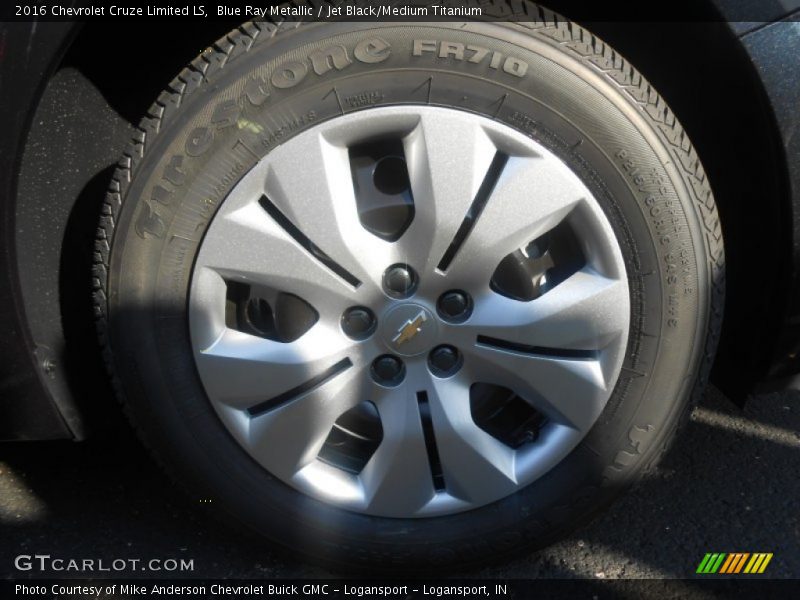 Blue Ray Metallic / Jet Black/Medium Titanium 2016 Chevrolet Cruze Limited LS