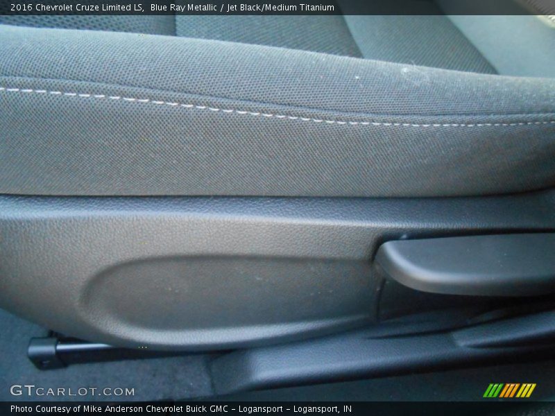 Blue Ray Metallic / Jet Black/Medium Titanium 2016 Chevrolet Cruze Limited LS