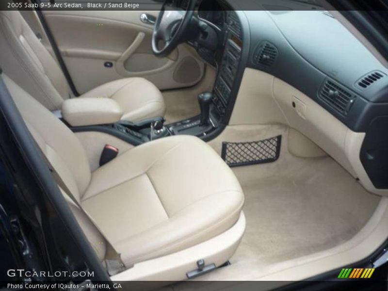 Black / Sand Beige 2005 Saab 9-5 Arc Sedan