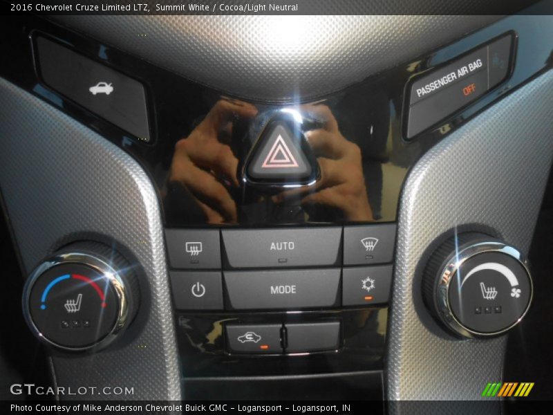 Summit White / Cocoa/Light Neutral 2016 Chevrolet Cruze Limited LTZ