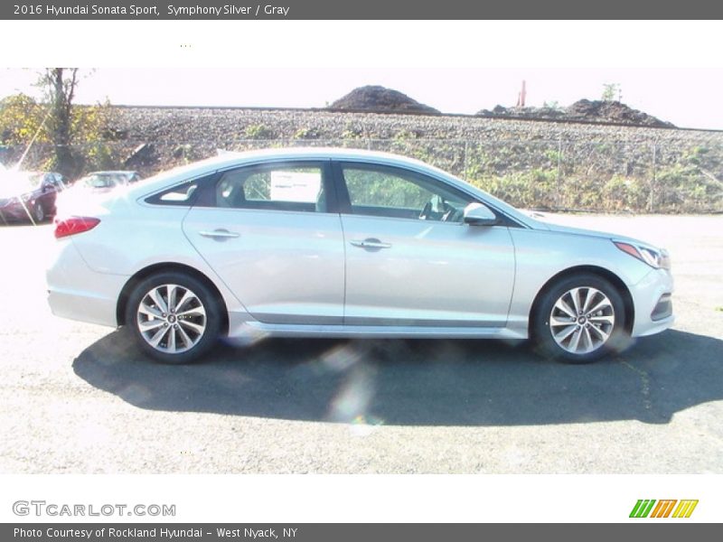 Symphony Silver / Gray 2016 Hyundai Sonata Sport