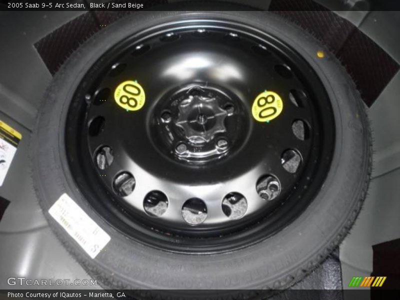 Black / Sand Beige 2005 Saab 9-5 Arc Sedan