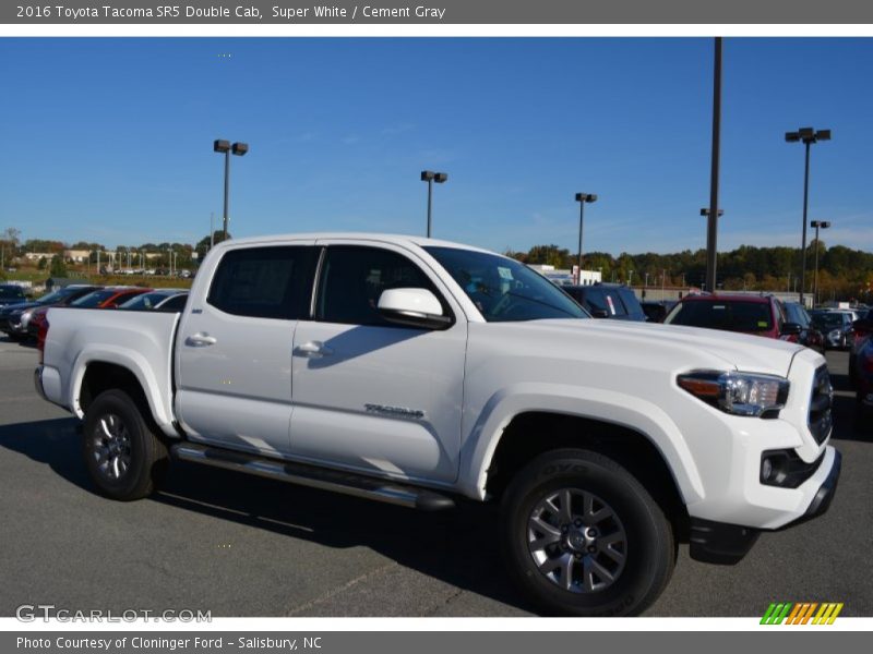 Super White / Cement Gray 2016 Toyota Tacoma SR5 Double Cab