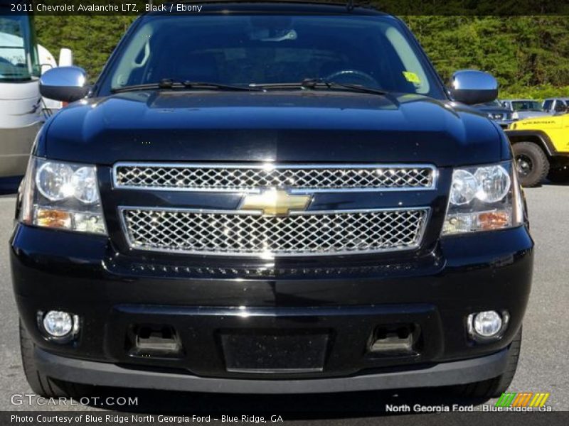 Black / Ebony 2011 Chevrolet Avalanche LTZ