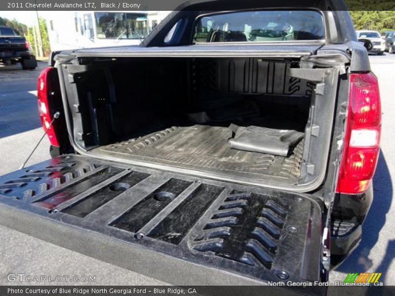 Black / Ebony 2011 Chevrolet Avalanche LTZ