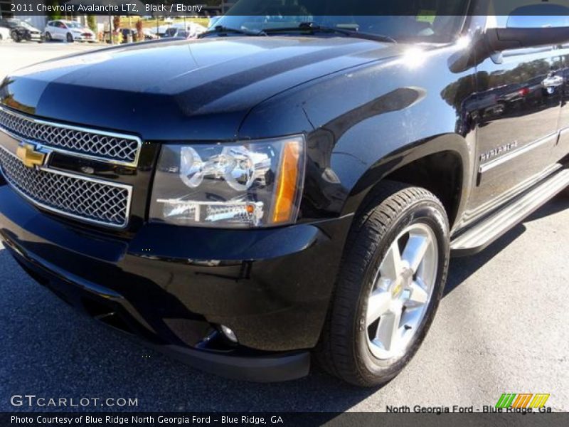 Black / Ebony 2011 Chevrolet Avalanche LTZ
