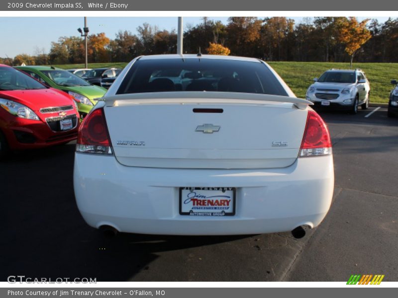 White / Ebony 2009 Chevrolet Impala SS