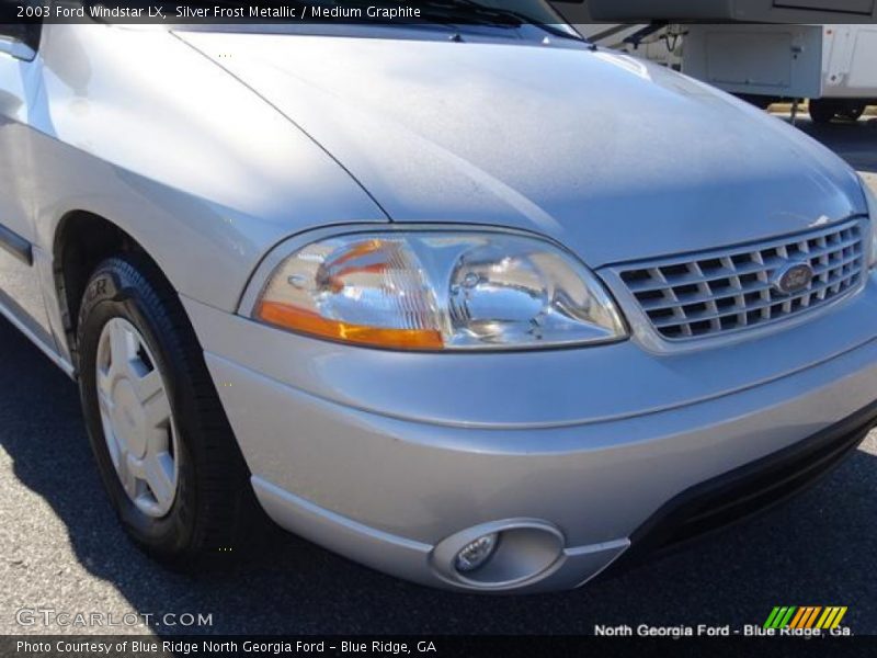 Silver Frost Metallic / Medium Graphite 2003 Ford Windstar LX