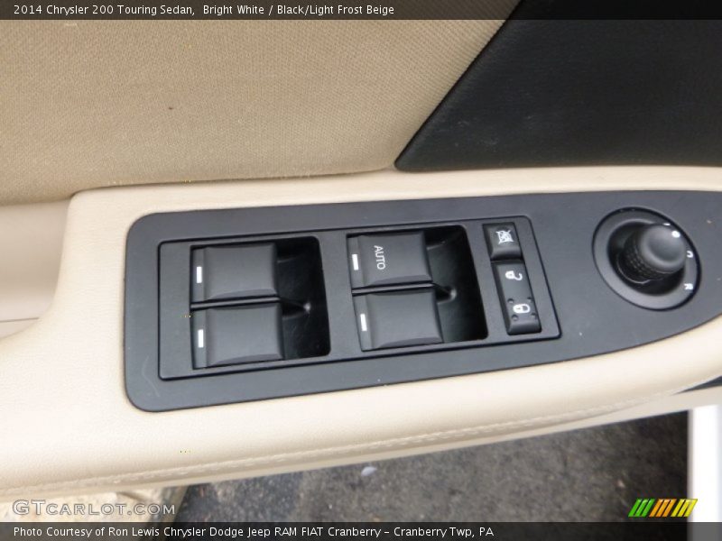 Bright White / Black/Light Frost Beige 2014 Chrysler 200 Touring Sedan