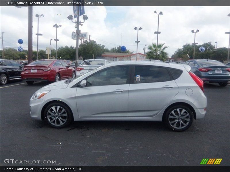 Ironman Silver / Black 2016 Hyundai Accent SE Hatchback