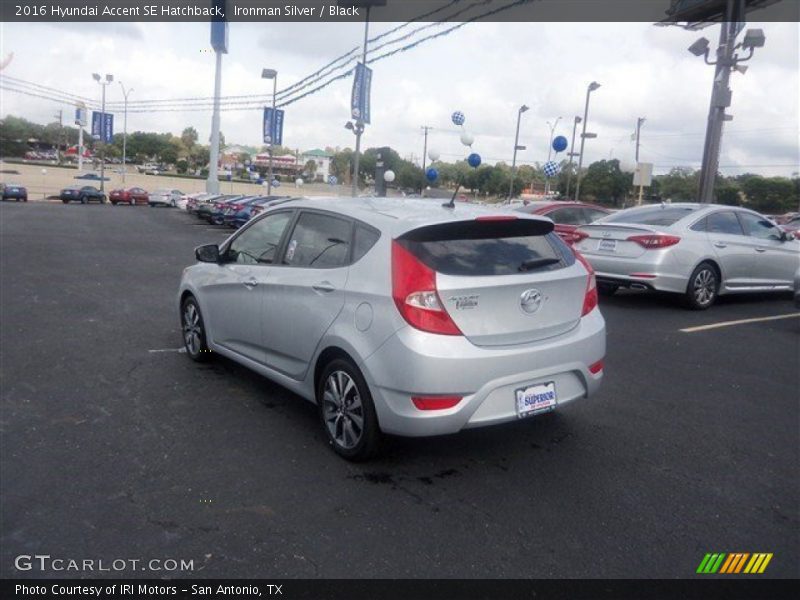 Ironman Silver / Black 2016 Hyundai Accent SE Hatchback