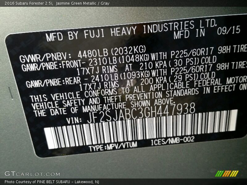 Jasmine Green Metallic / Gray 2016 Subaru Forester 2.5i
