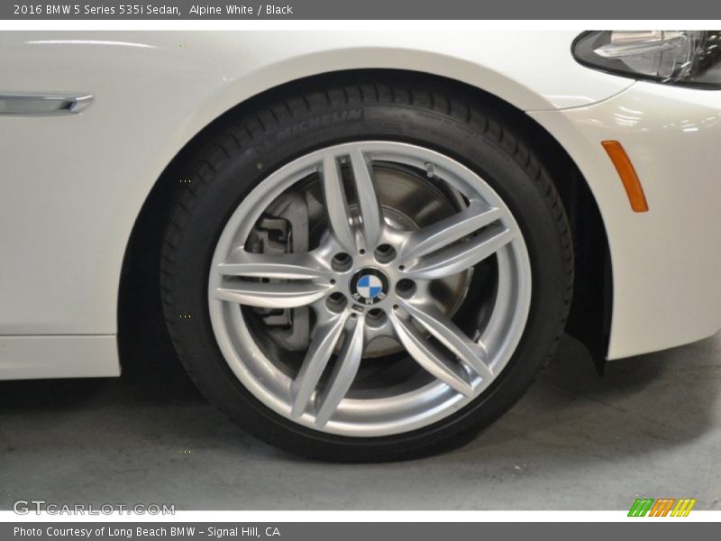 Alpine White / Black 2016 BMW 5 Series 535i Sedan