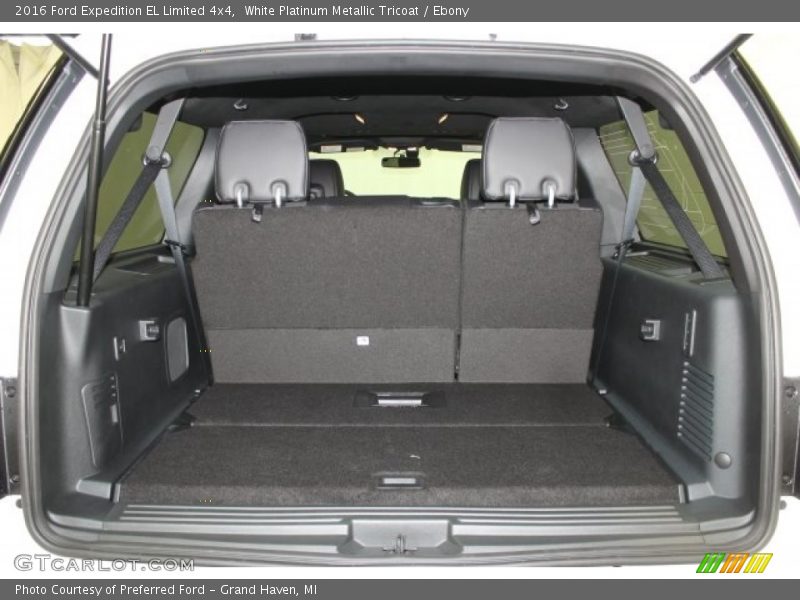 White Platinum Metallic Tricoat / Ebony 2016 Ford Expedition EL Limited 4x4